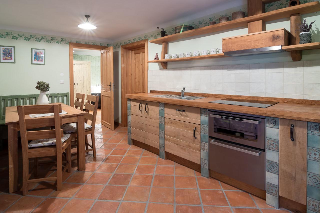 Homestead Farm Tesnak Gorenja Vas  المظهر الخارجي الصورة